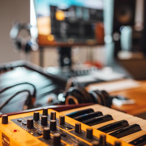 Music recording studio, sound recording equipment