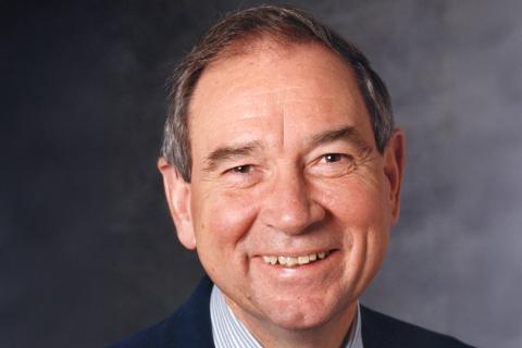 Dr. Richard E. Wilson