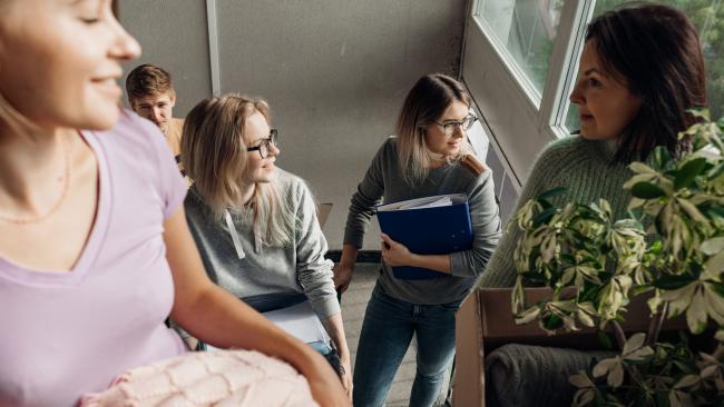 Students moving to college