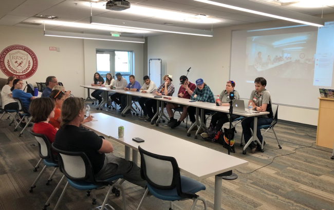 student government meeting in Greys room