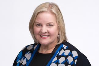 Headshot of Lisa Fowler